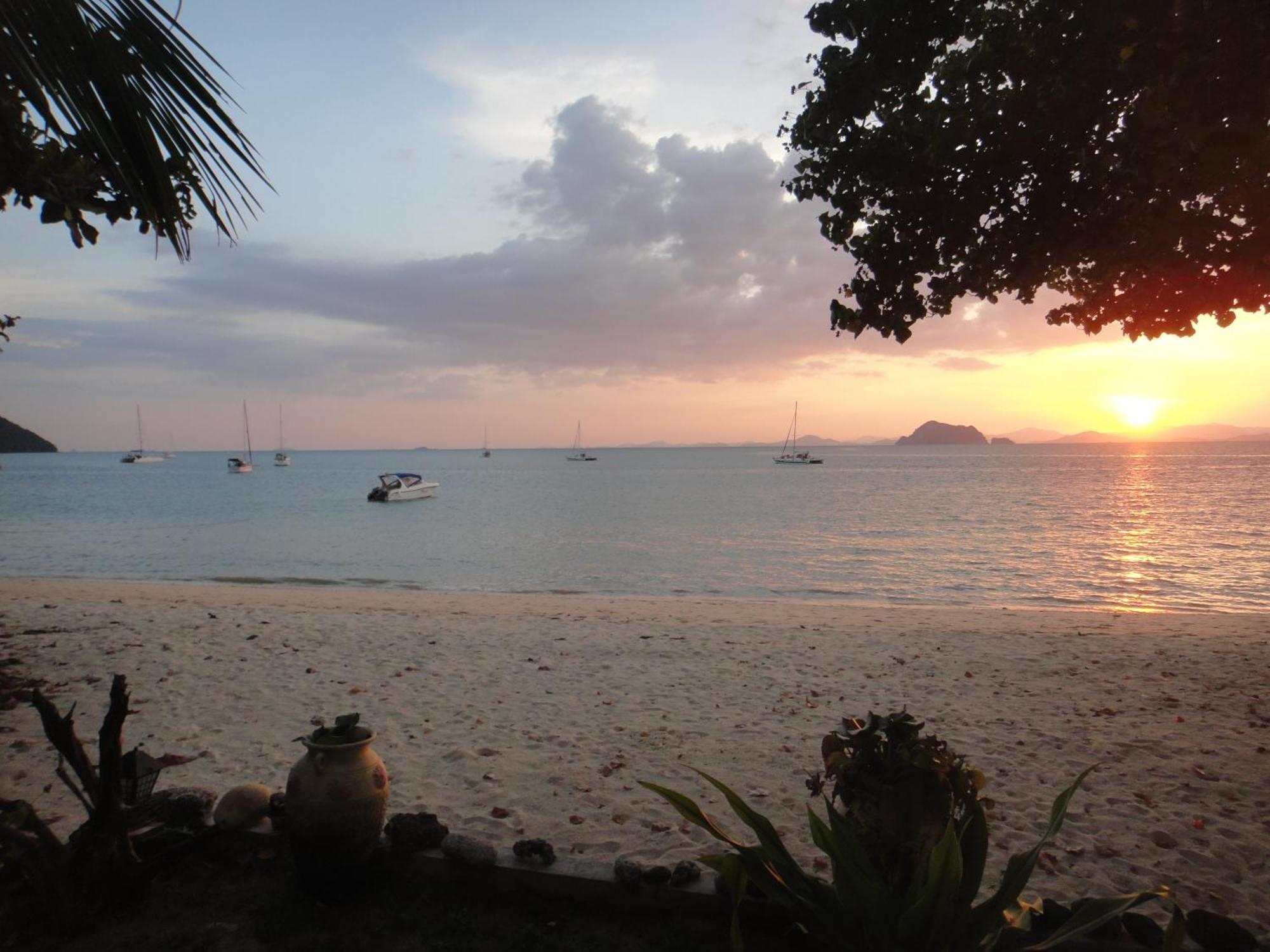 Yao Yai Beach Resort Яо-Яй Экстерьер фото